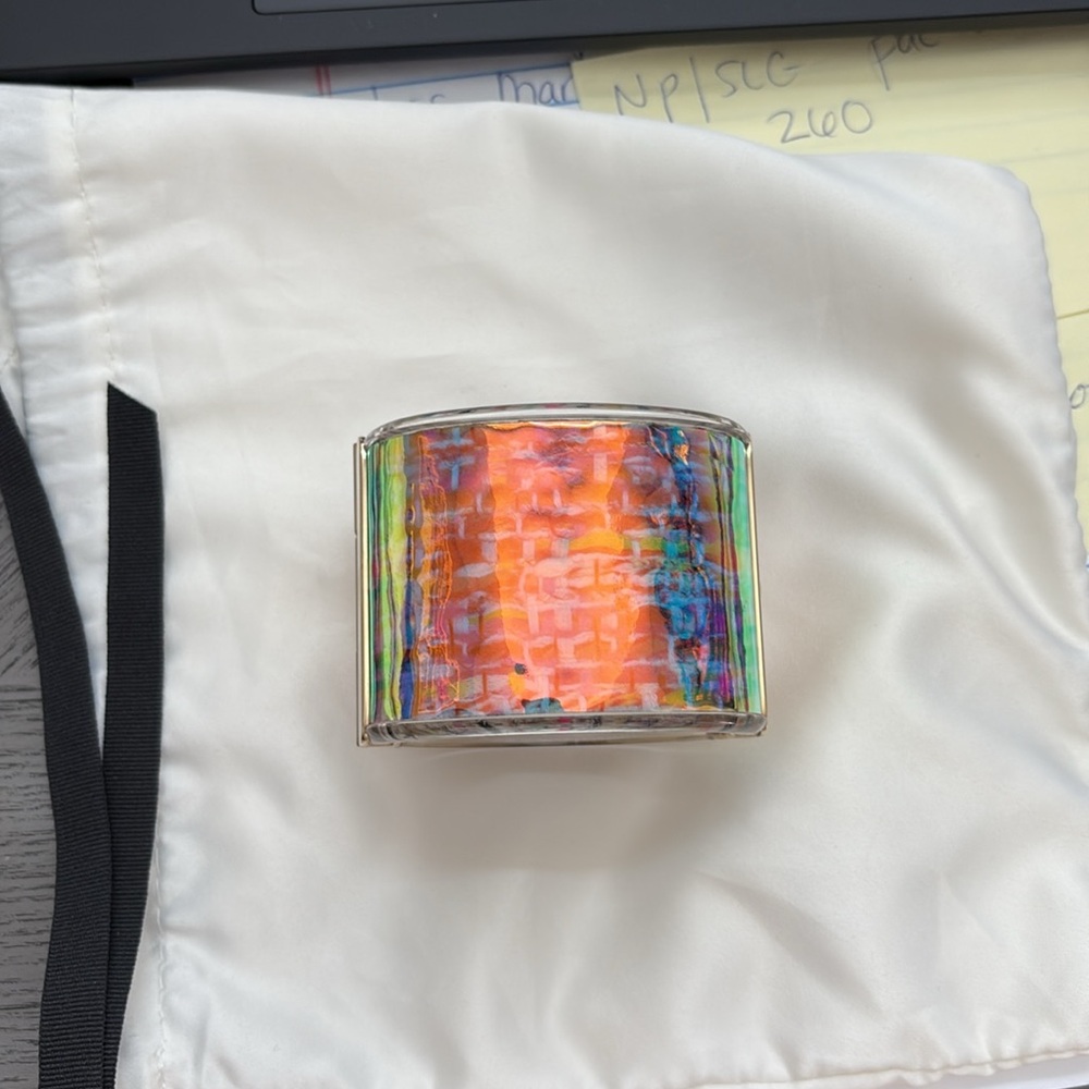 Chanel Rare iridescent Cuff Bracelet - Picture 4 of 7